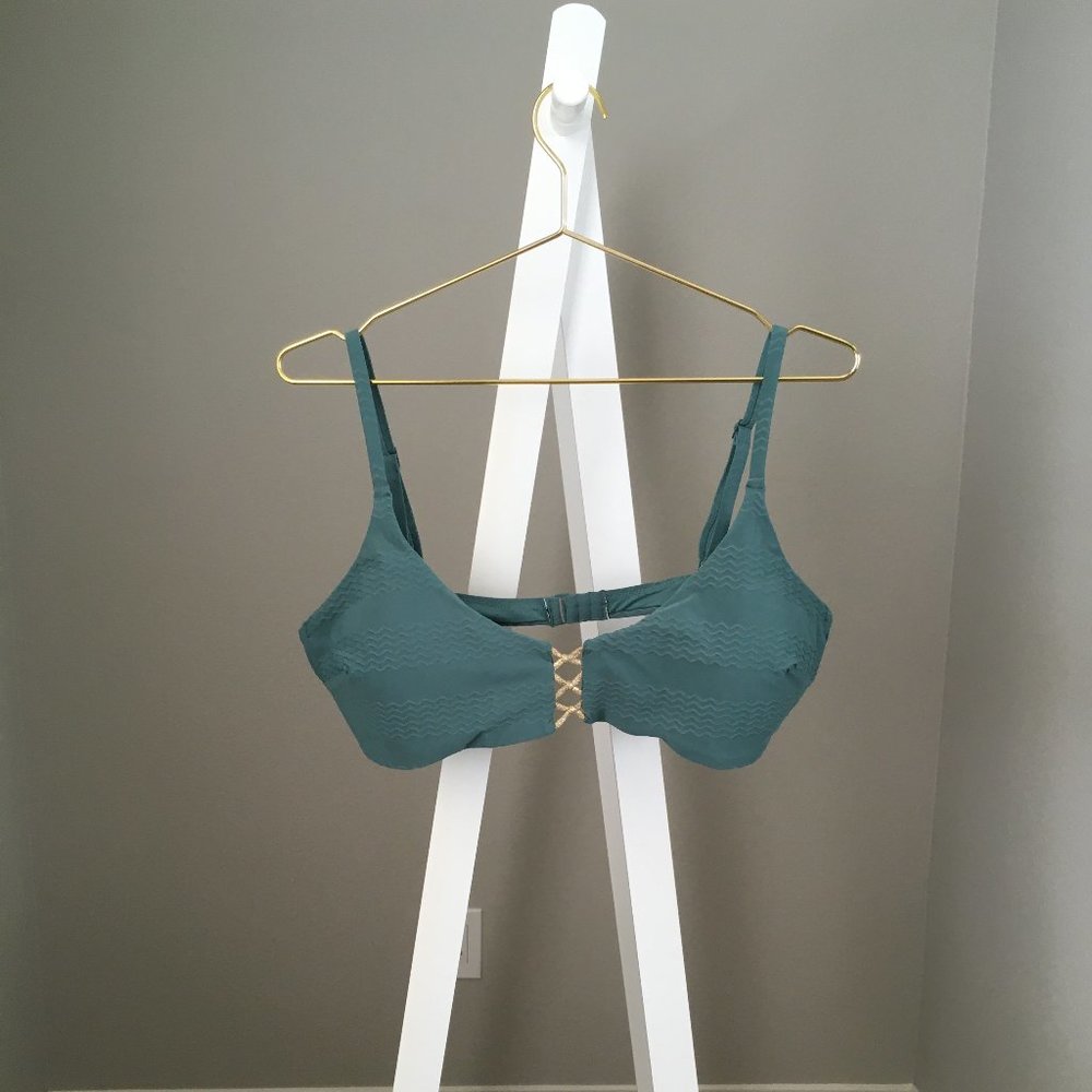 Jacquard Knot Front Scoop Bikini Top